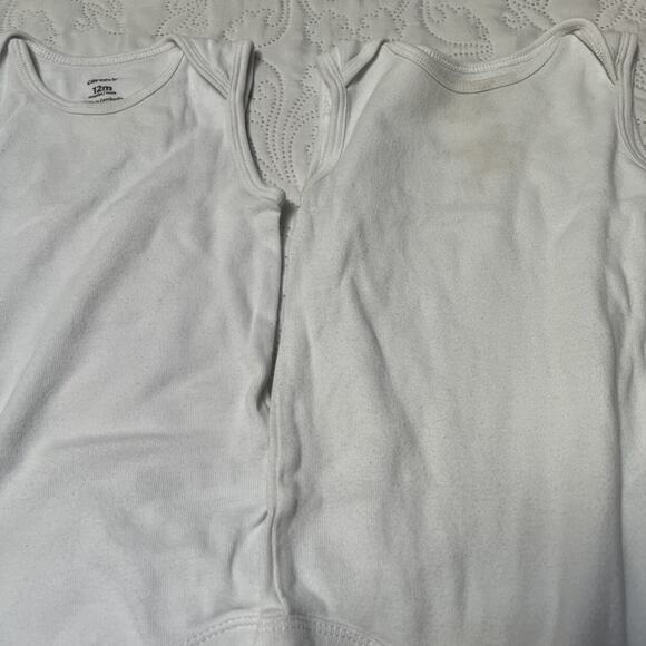 Carter's Sleeveless Onesie Bundle Size 12m - Picture 6 of 8